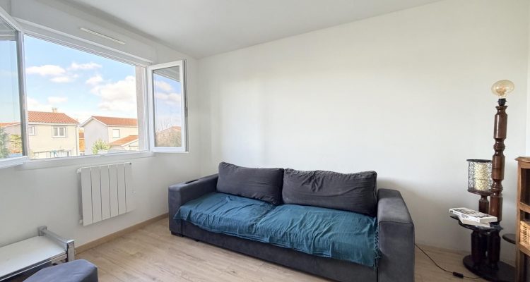 Lumineuse et agréable à vivre! - Toussieux (01600) - 14