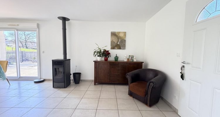 Lumineuse et agréable à vivre! - Toussieux (01600) - 15