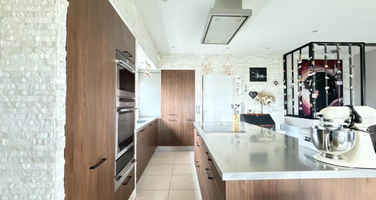 Idéalement située - Reyrieux (01600) - 5