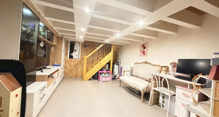 Idéalement située - Reyrieux (01600) - 18