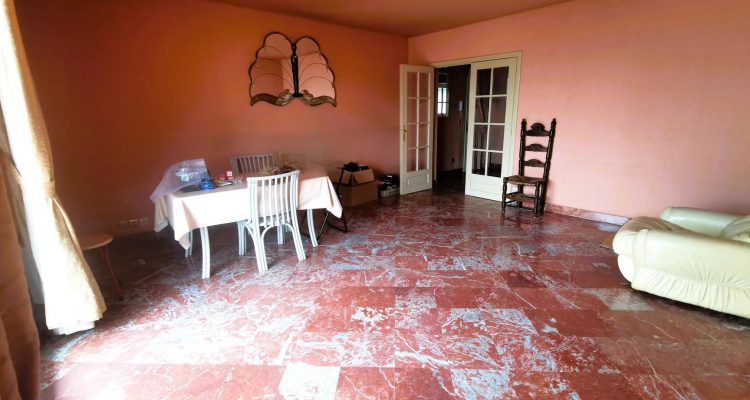 Vente T4 103 m² à Décines-Charpieu 250 000 € - Décines-Charpieu (69150)