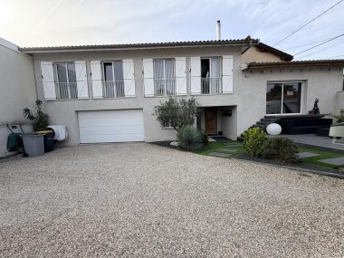 Spacieuse et lumineuse maison - 1