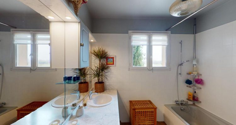 Vente Maison 200 m² à Saint-Bernard 649 000 € - Saint-Bernard (01600) - 10