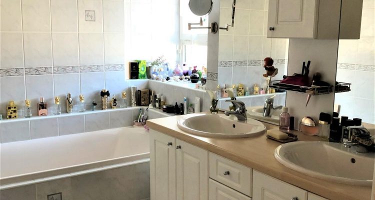 Vente Maison 120 m² à Montmerle-sur-Saône 335 000 € - Montmerle-sur-Saône (01090) - 16