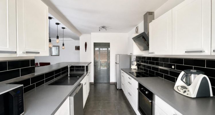 Miribel | Duplex rénové - Miribel (01700) - 2
