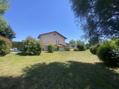 Vente Maison 143 m² à La Tour-du-Pin 320 000 € - 1