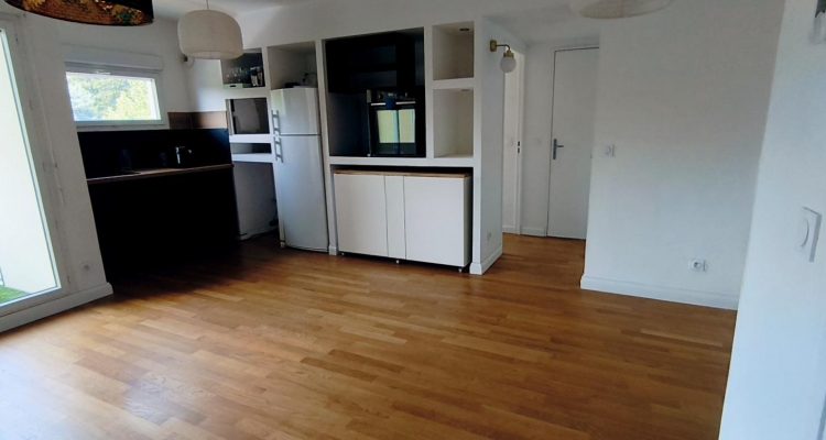 T2 avec garage et parking - Neuville-sur-Saône (69250) - 4