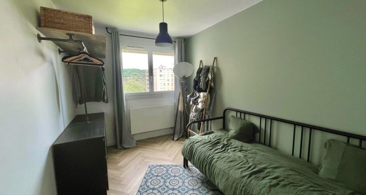 T3 rénové avec balcon, parking et cave - Saint-Maurice-de-Beynost (01700) - 7