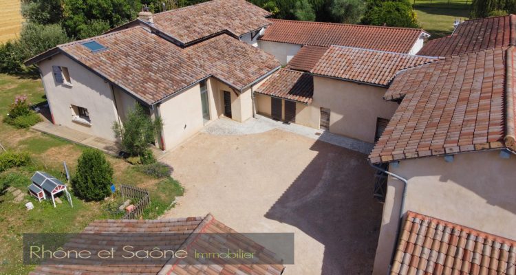 Vente Maison 235 m² à Savigneux 649 000 € - Savigneux (01480) - 1
