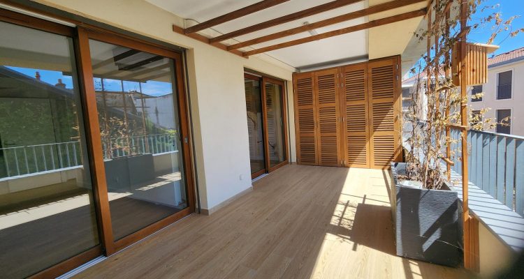 Vente T4 126 m² à Mâcon 380 000 € - Mâcon (71000)