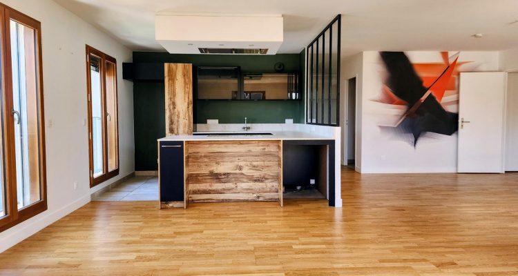 Vente T4 126 m² à Mâcon 380 000 € - Mâcon (71000) - 2