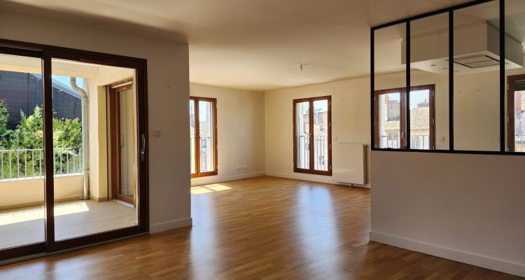 Vente T4 126 m² à Mâcon 380 000 € - Mâcon (71000) - 3