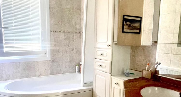 Vente T4 73 m² à La Mulatière 229 000 € - La Mulatière (69350) - 9