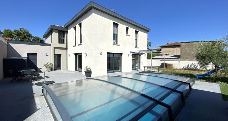 Maison contemporaine - Liergues (69400)