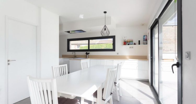 Maison contemporaine - Liergues (69400) - 6