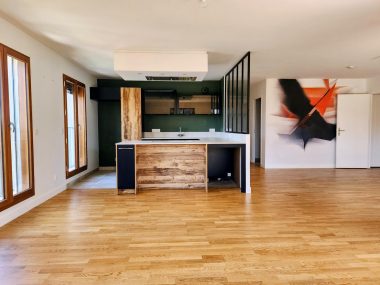 Vente T4 126 m² à Mâcon 380 000 € - 1