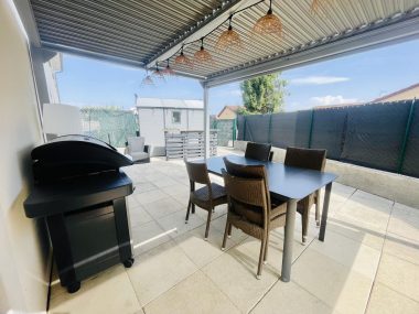 Vente T4 105 m² à Saint-Maurice-de-Beynost 305 000 € - 1