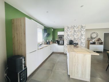 Vente T4 105 m² à Saint-Maurice-de-Beynost 305 000 € - 1
