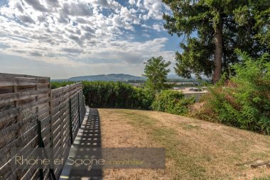 Vente Maison 104 m² à Reyrieux 369 000 € - 1
