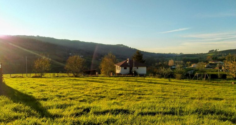 Bien Vendu Terrain 1415 m² à Les Écharmeaux 46 742 € - Les Écharmeaux (69870) - 2