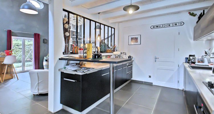 Vente Maison 151 m² à Genay 598 000 € - Genay (69730) - 5