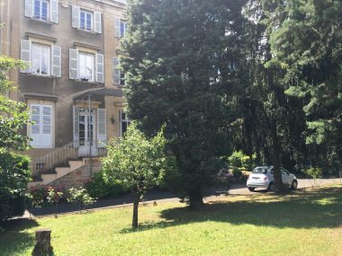 Appartement dans bâtisse ancienne - 1