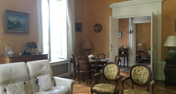 Appartement dans bâtisse ancienne - Collonges-Au-Mont-d'Or (69660) - 2