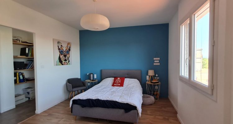 Maison familiale - Lapeyrouse (01330) - 10