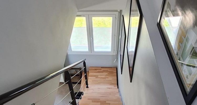 Maison familiale - Lapeyrouse (01330) - 15