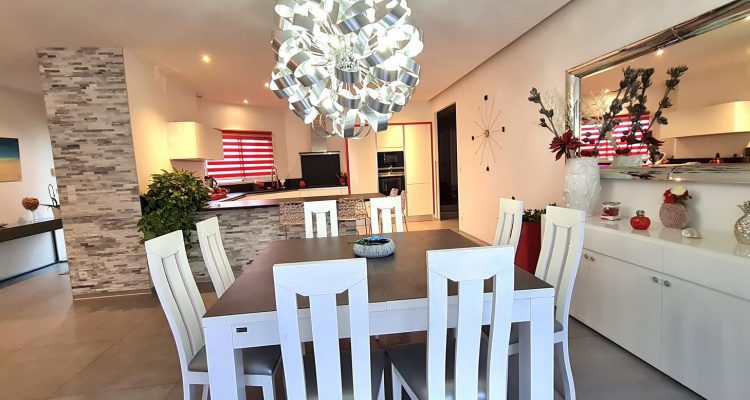 Maison contemporaine - Toussieux (01600) - 6
