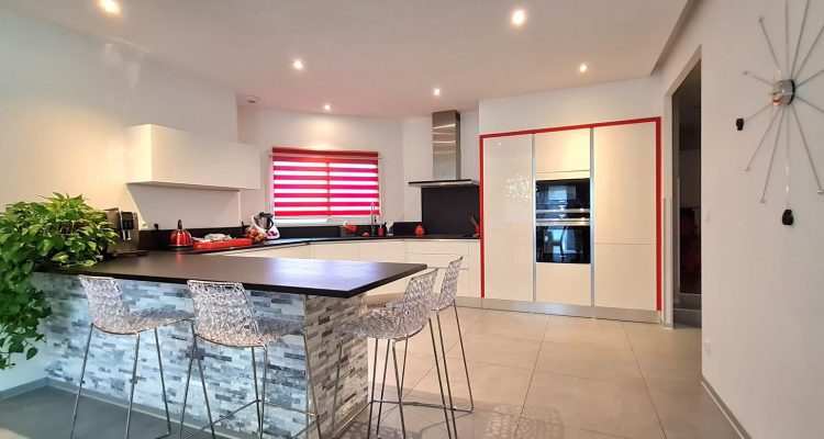 Maison contemporaine - Toussieux (01600) - 7