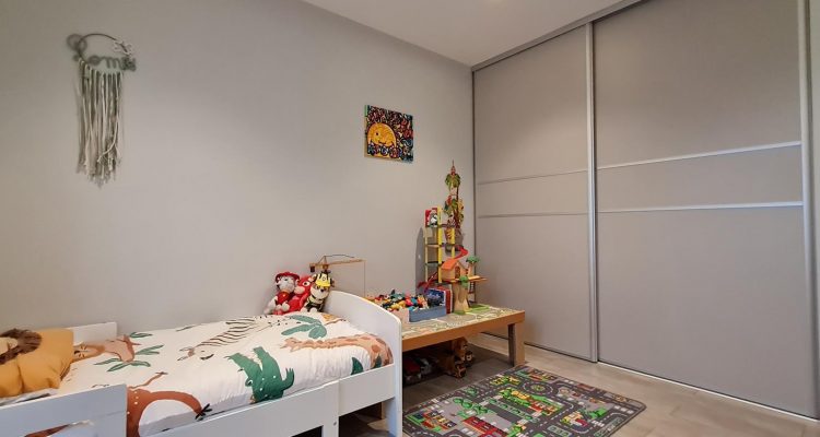 Maison contemporaine - Toussieux (01600) - 15